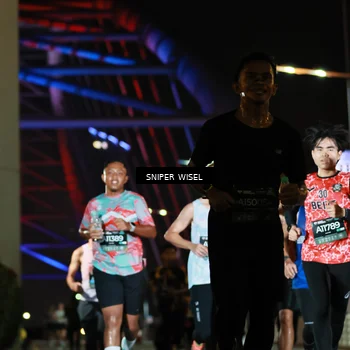 Runner Photo 6192880
