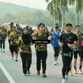 Runner Photo 6192898