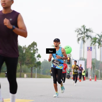 Runner Photo 6192911