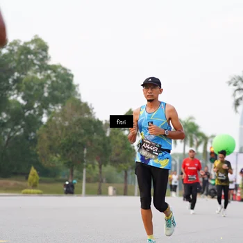 Runner Photo 6192913