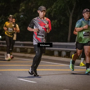 Runner Photo 6192922