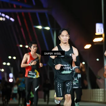 Runner Photo 6192925
