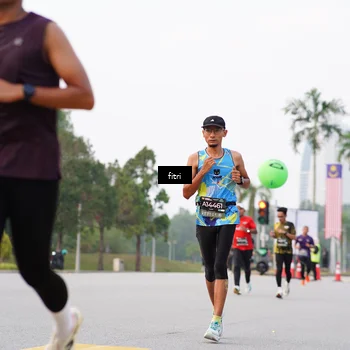 Runner Photo 6192928