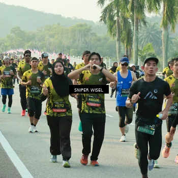 Runner Photo 6192953