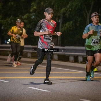 Runner Photo 6192979