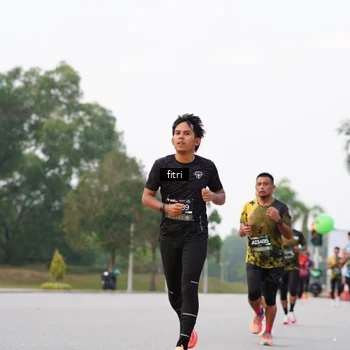 Runner Photo 6193004