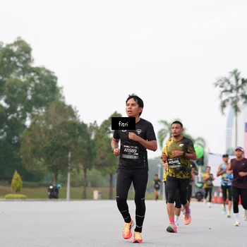 Runner Photo 6193018