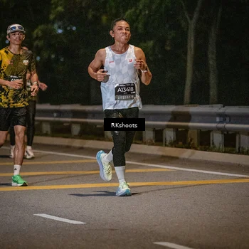 Runner Photo 6193078