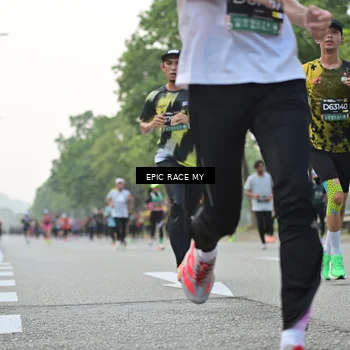 Runner Photo 6193081