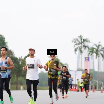 Runner Photo 6193125