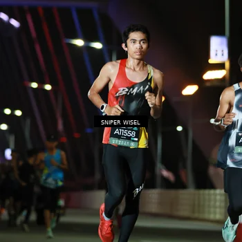 Runner Photo 6193130