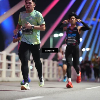 Runner Photo 6193140