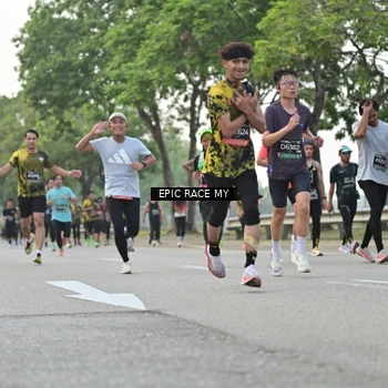Runner Photo 6193147