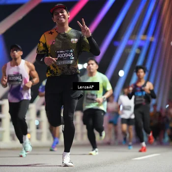 Runner Photo 6193190