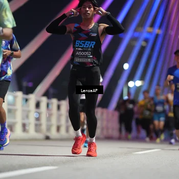 Runner Photo 6193220