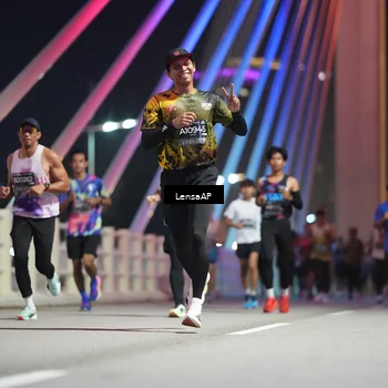 Runner Photo 6193221