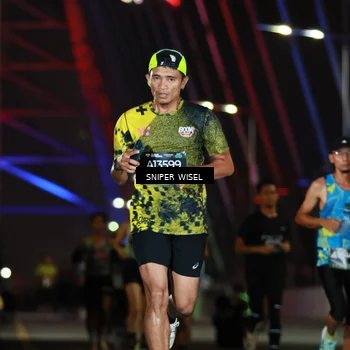 Runner Photo 6193244