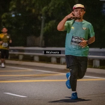 Runner Photo 6193246