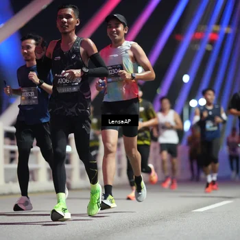 Runner Photo 6193254