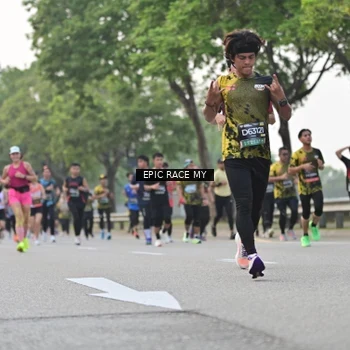 Runner Photo 6193331