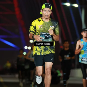 Runner Photo 6193339