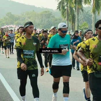 Runner Photo 6193344