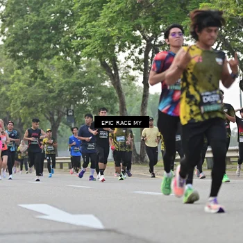 Runner Photo 6193393