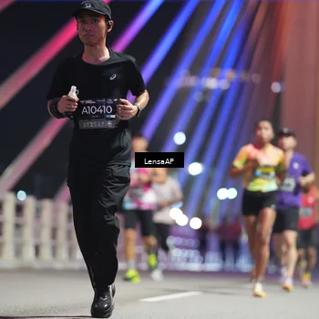 Runner Photo 6193417