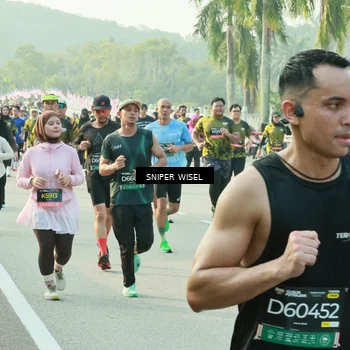Runner Photo 6193452