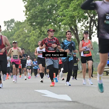 Runner Photo 6193518