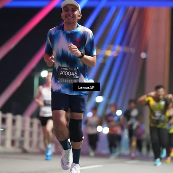 Runner Photo 6193556