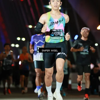 Runner Photo 6193559
