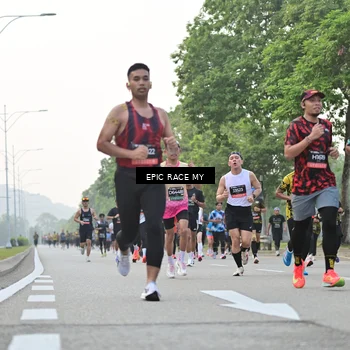 Runner Photo 6193566