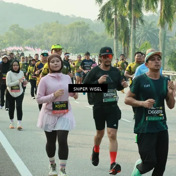 Runner Photo 6193589
