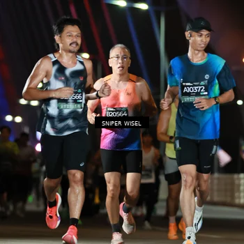 Runner Photo 6193632