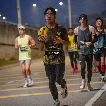 Runner Photo 6193640