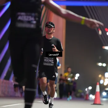 Runner Photo 6193662