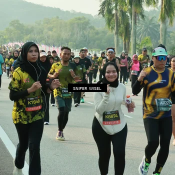 Runner Photo 6193668