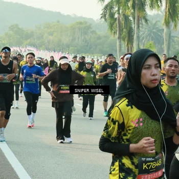 Runner Photo 6193686