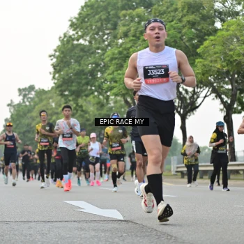Runner Photo 6193689