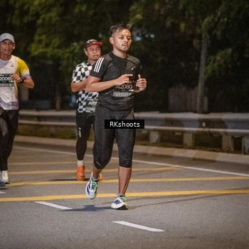 Runner Photo 6193695