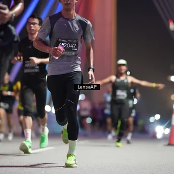 Runner Photo 6193718