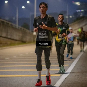 Runner Photo 6193719