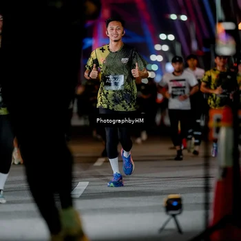 Runner Photo 6193729