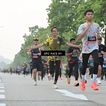 Runner Photo 6193746