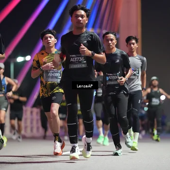 Runner Photo 6193755