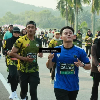 Runner Photo 6193776