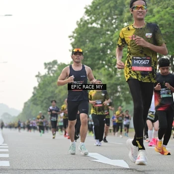 Runner Photo 6193787