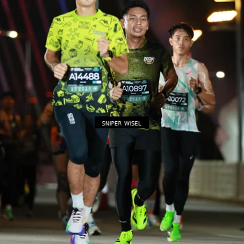 Runner Photo 6193795