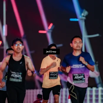 Runner Photo 6193808